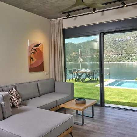 Into The Blue Suites Arkadiko Chorio Exterior photo